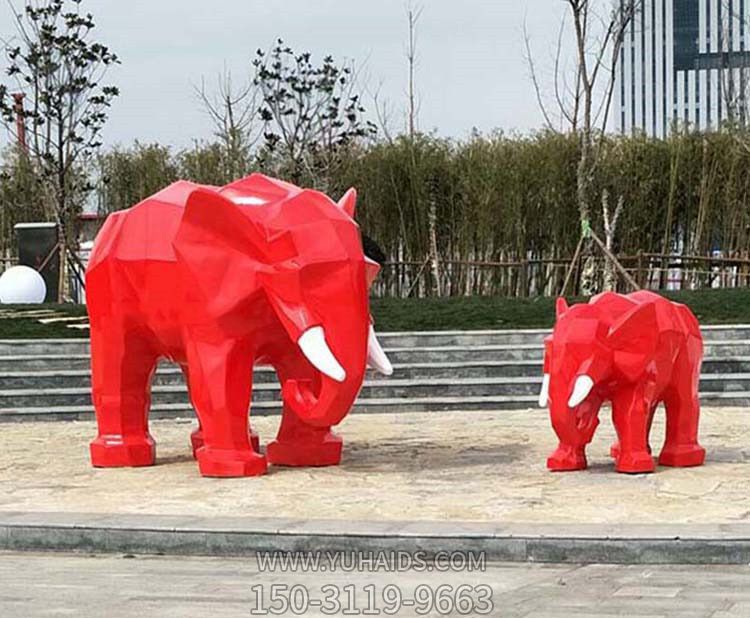 公园景区大象景观玻璃钢彩绘红色几何大象雕塑