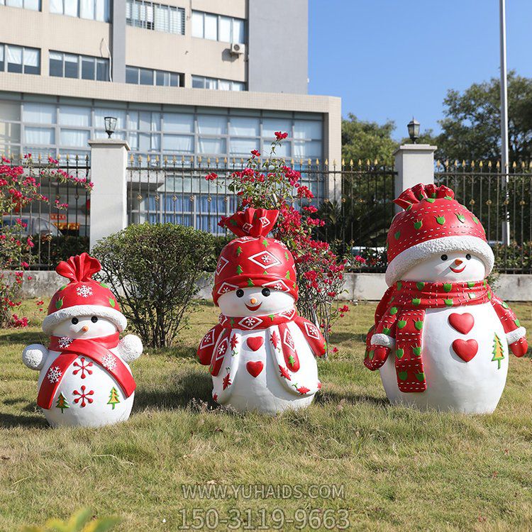 玻璃钢卡通小雪人雕塑摆件