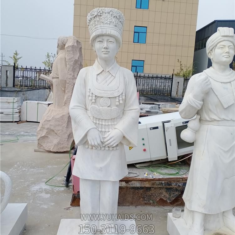 景区摆放汉白玉雕刻少数民族人物雕像雕塑