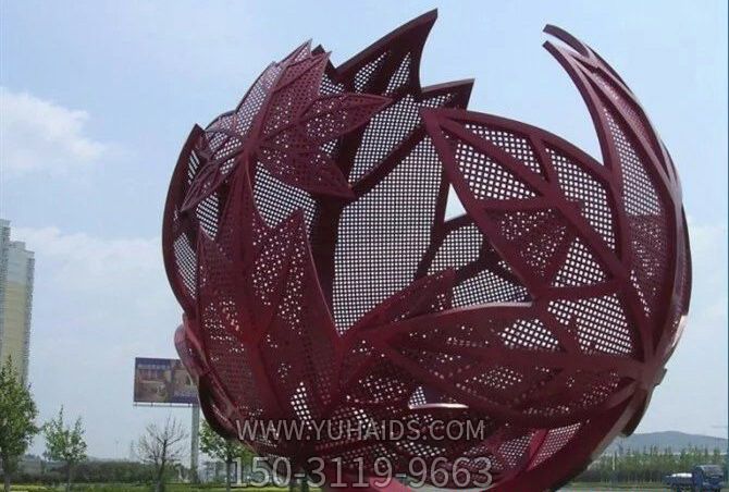 景区不锈钢抽象树叶造型红色镂空球雕塑