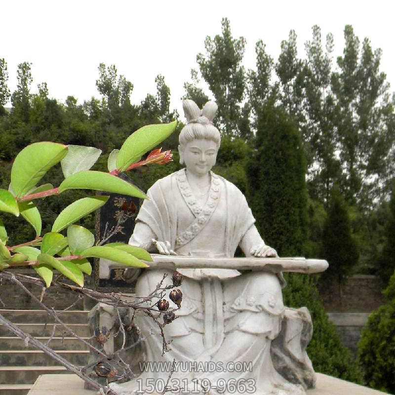 户外景区公园一位弹琴的古代女子石雕琴雕塑