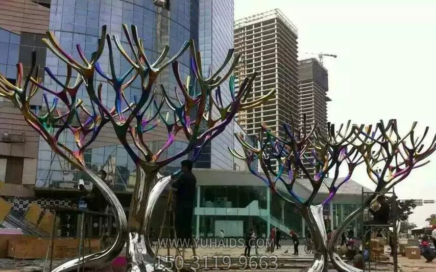 企业银行草坪摆放不锈钢树枝景观雕塑