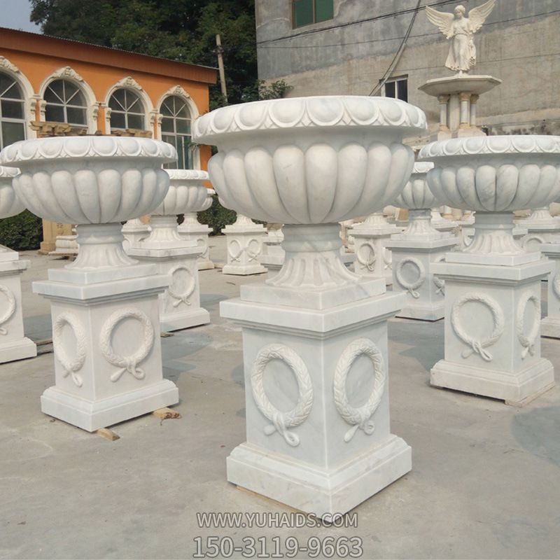 校园城堡汉白玉石雕欧式花盆雕塑