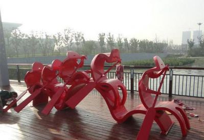 儿童公园湖边抽象喷漆划船不锈钢船雕塑