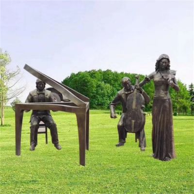 公园摆放玻璃钢铸铜西方乐器演奏人物雕塑
