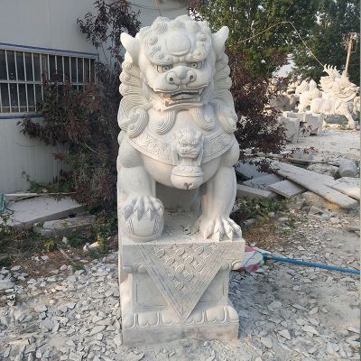 汉白玉石雕户外景观狮子雕塑