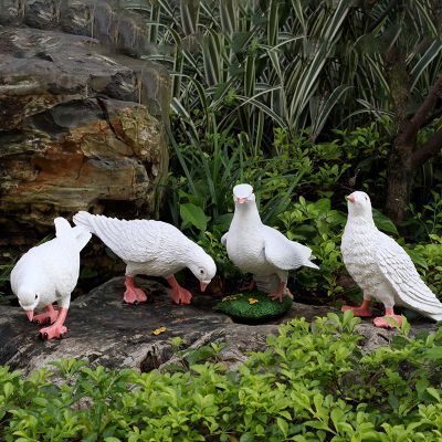 公园户外池塘边仿真动物玻璃钢材质鸽子雕塑