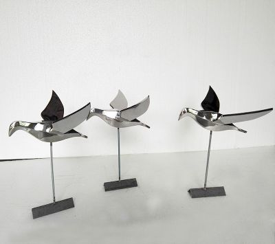 室内不锈钢镜面飞翔的鸽子装饰品雕塑