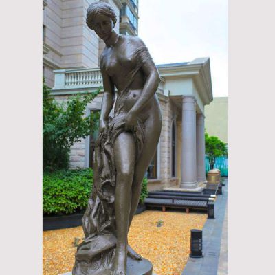 户外广场玻璃钢仿铜抽象女性人物雕塑