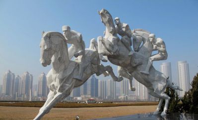 景区玻璃钢骑马雕塑