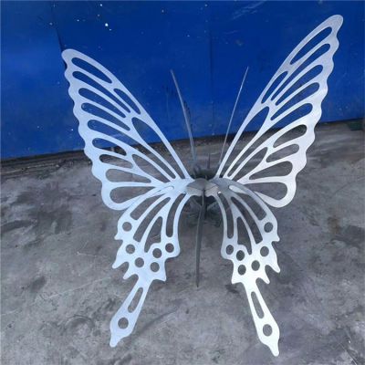 园林绿地摆放不锈钢镂空蝴蝶动物雕塑