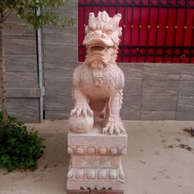 庭院别墅晚霞红石雕户外园林景观狮子雕塑