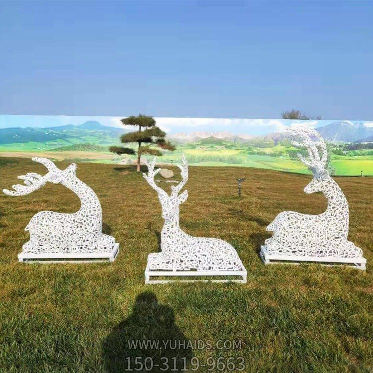 不锈钢镂空鹿雕塑 景观动物雕塑 草坪摆件抽象梅花鹿雕塑