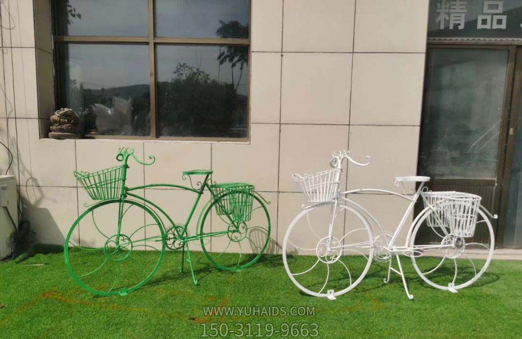不锈钢镂空自行车雕塑