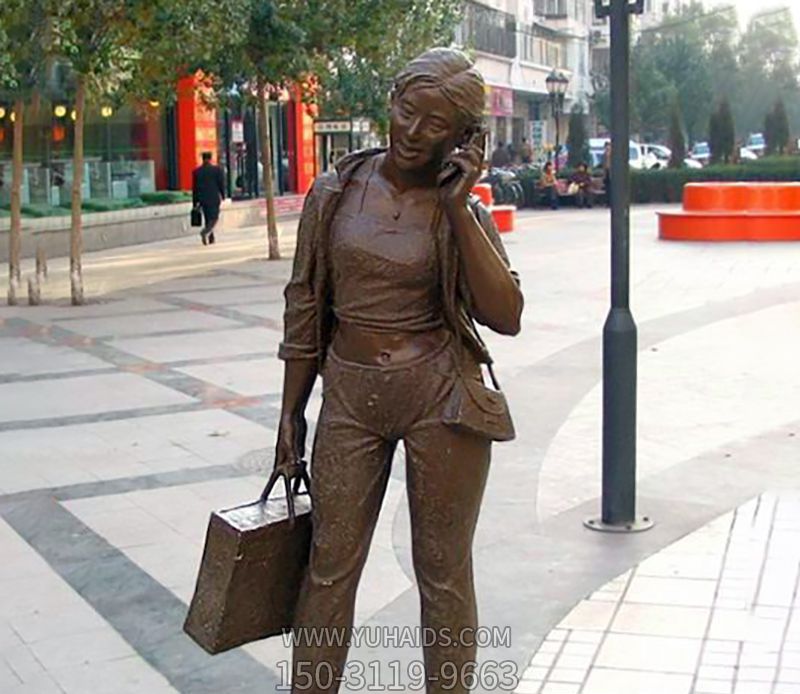 街边打电话的现代人物雕塑景观女人雕塑