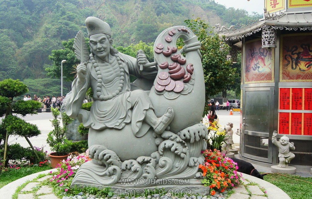 户外花园大型仿真人物大理石石雕坐在葫芦上的济公雕塑