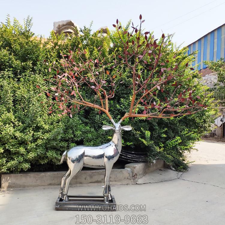不锈钢镜面鹿雕塑 公园大型树叶鹿角梅花鹿摆件雕塑