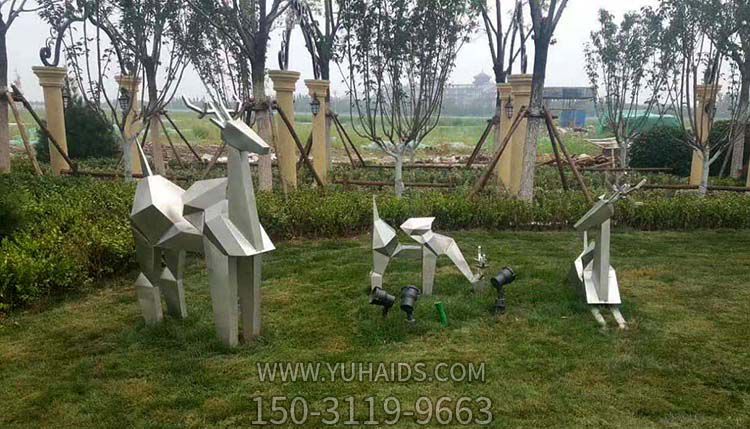 公园创意抽象工艺梅花鹿雕塑
