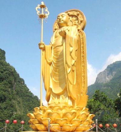 户外广场大型鎏金神佛地藏王雕塑