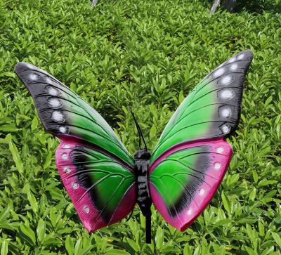 草坪玻璃钢彩绘蝴蝶雕塑