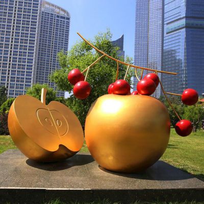  园林摆放玻璃钢金色苹果樱桃景观雕塑