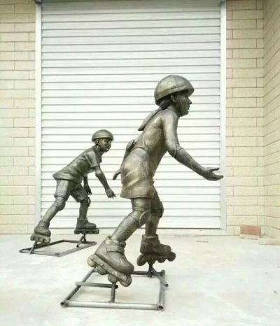 城市街道铜雕小孩玩轮滑公园人物儿童雕塑