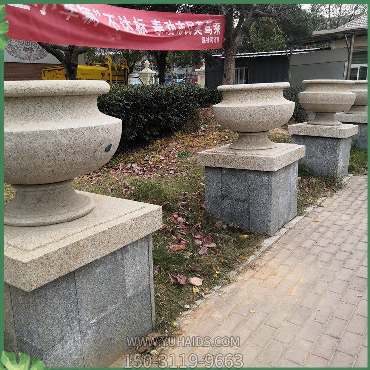砂岩石雕花盆雕塑