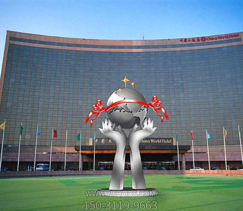 企业不锈钢创意托举地球仪雕塑 企业不锈钢创意托举地球仪雕塑