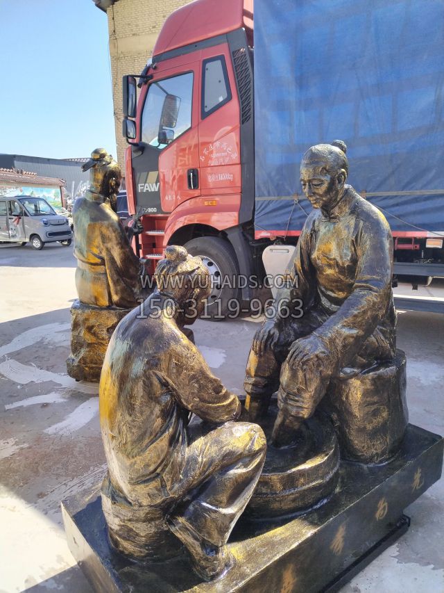 洗脚 百善孝为先雕塑