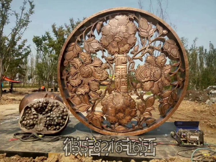锻铜浮雕景观雕塑