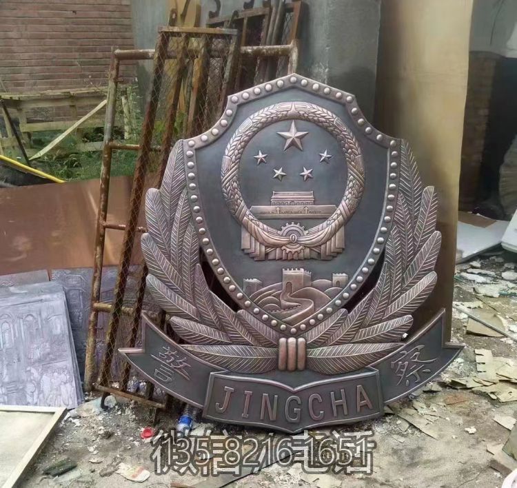 紫铜警徽浮雕雕塑