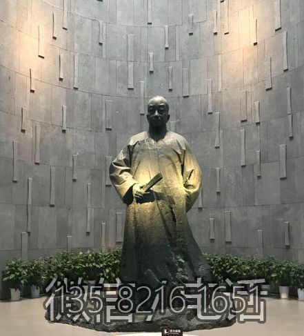 吴昌硕雕塑像