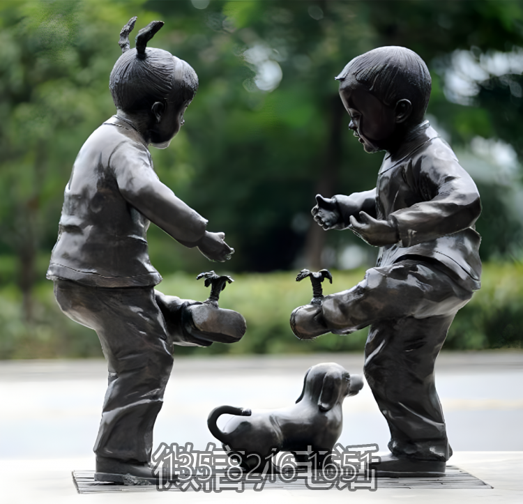 定制组合小品摆件玻璃钢仿铜踢毽子的儿童雕塑