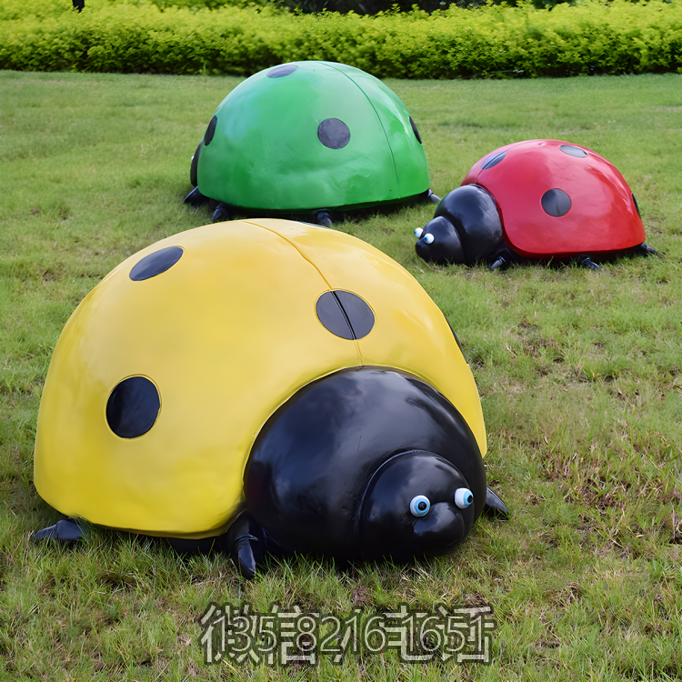 玻璃钢仿真七星瓢虫雕塑游乐场草坪装饰品摆件