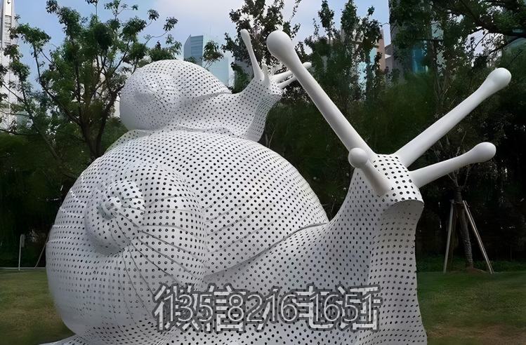 公园广场大型小动物景观装饰摆件不锈钢镂空蜗牛雕塑