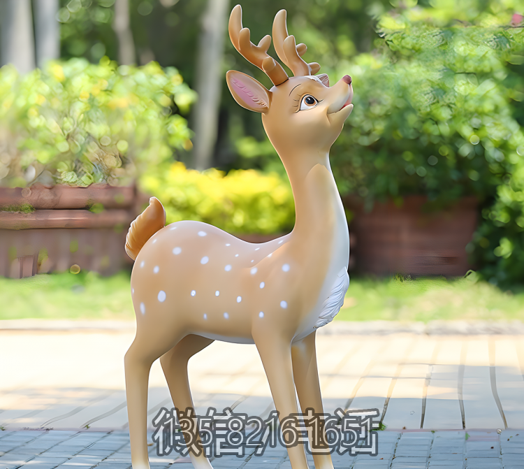 公园绿化动物景观摆件玻璃钢卡通动物摆件梅花鹿雕塑