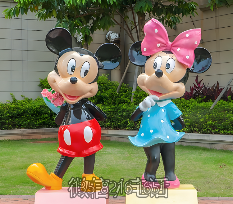 玻璃钢卡通米老鼠雕塑