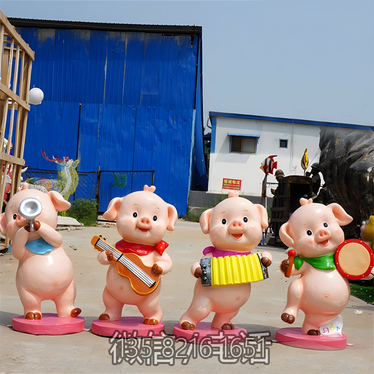 商场组合小品摆件玻璃钢卡通动物小猪雕塑