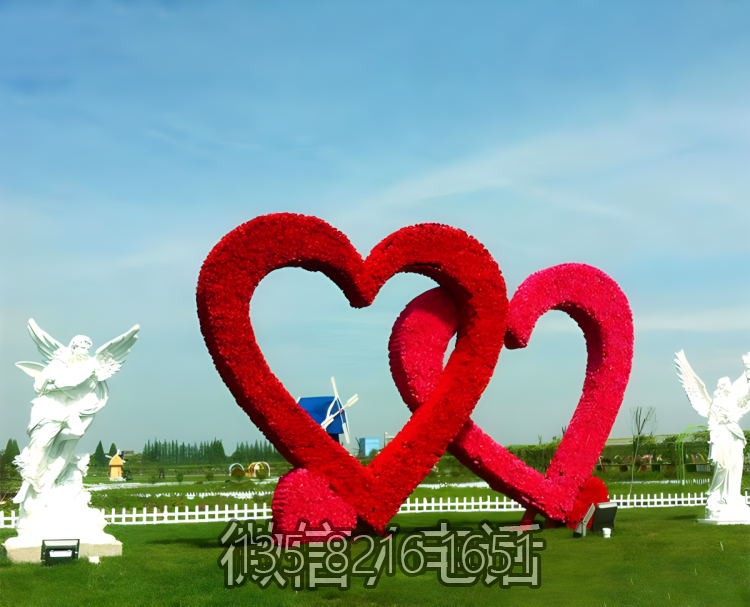 玻璃钢植绒爱心造型打卡雕塑