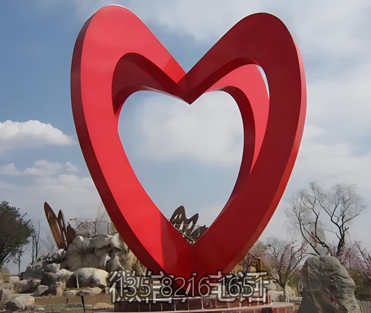 不锈钢爱心雕塑