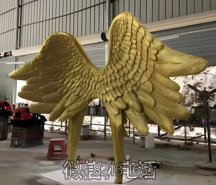 玻璃钢翅膀雕塑