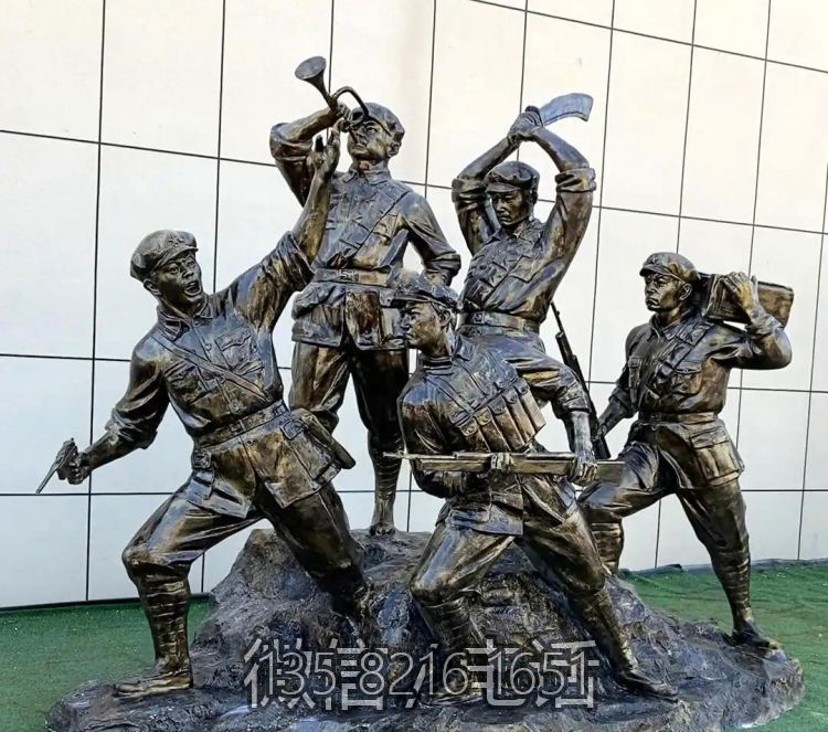 玻璃钢仿铜冲锋八路军战士雕塑
