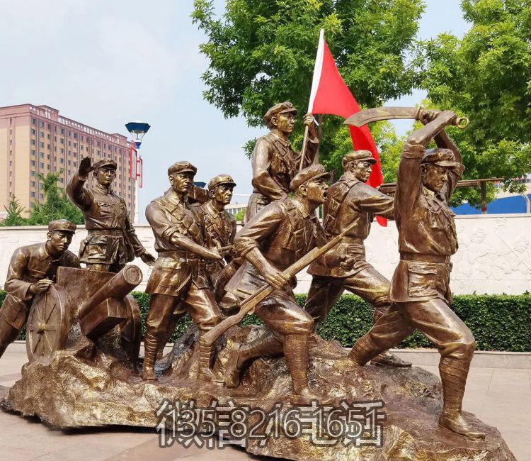 玻璃钢抗战红军人物雕塑