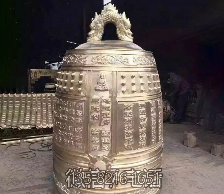 寺庙铜钟雕塑