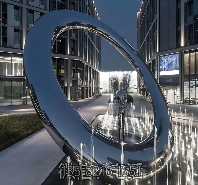 圆环雕塑-户外广场创意不锈钢镜面圆环雕塑