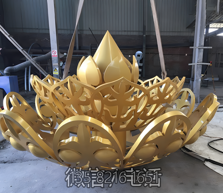 抽象不锈钢镂空荷花雕塑