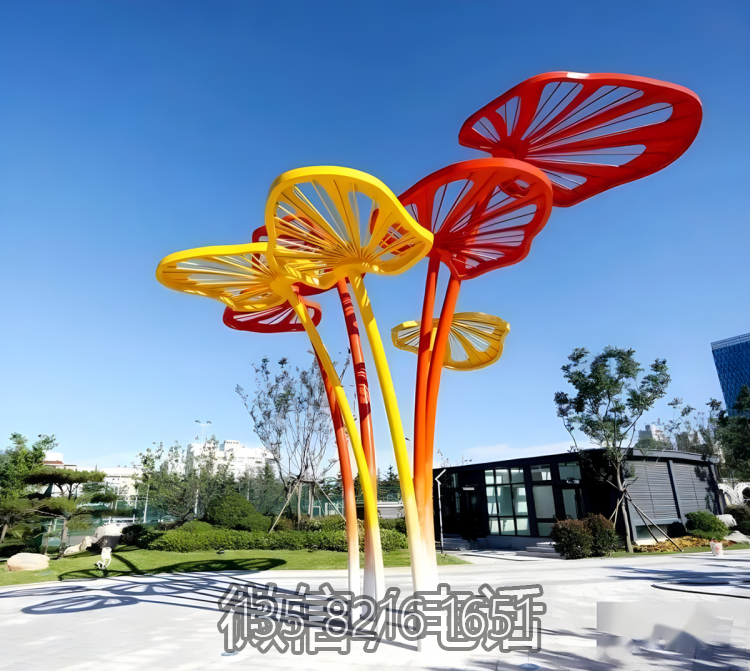 树叶造型不锈钢雕塑
