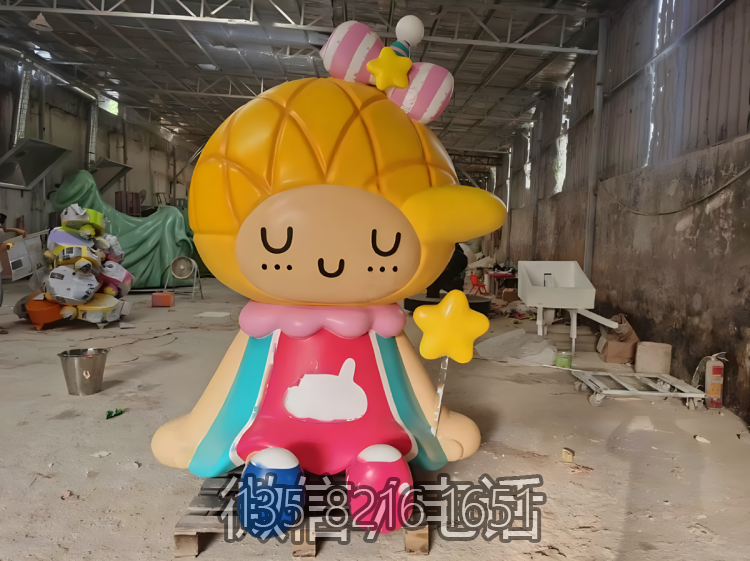 玻璃钢卡通人偶雕塑公仔