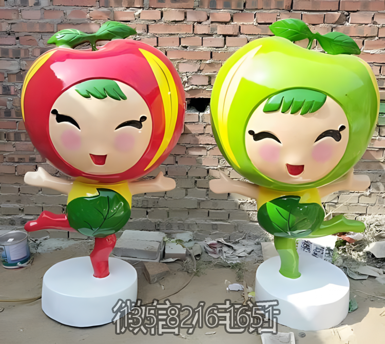 卡通苹果雕塑