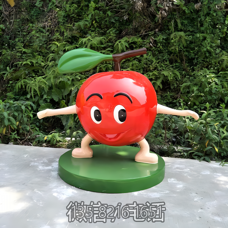 卡通苹果雕塑